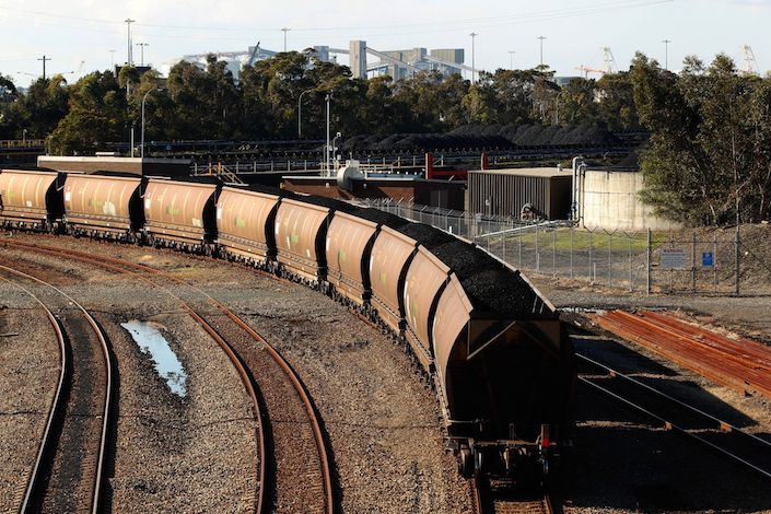 China Turns to Australian and Russian Coal to Improve Quality of Its Own Fuel