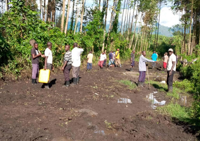 Local Communities Take Matters into Their Own Hands: Building a 40km Road