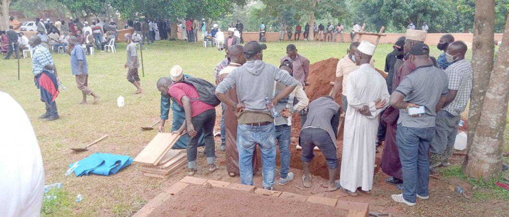 Salaam Muslim Cemetery in Nkoowe