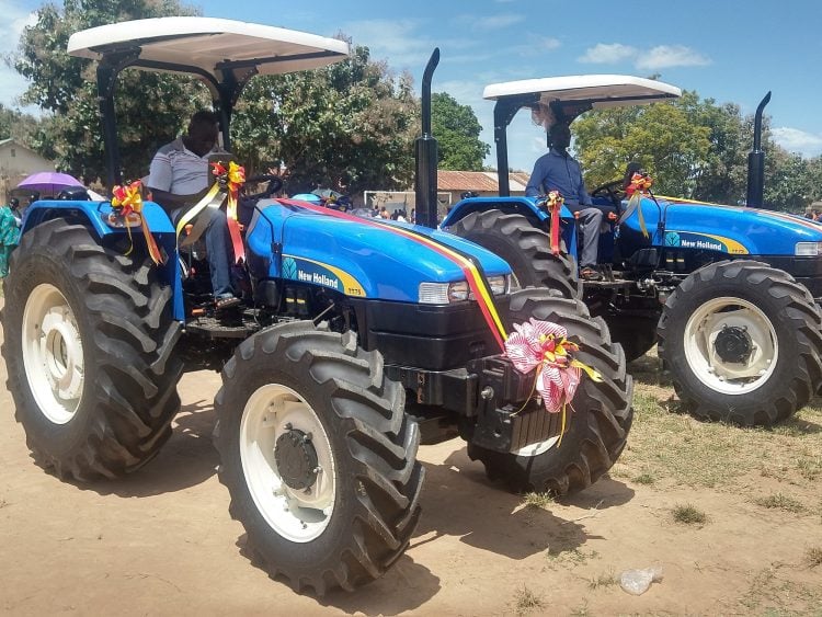 Museveni Donates Tractors to Teachers and Doctors in Adjumani