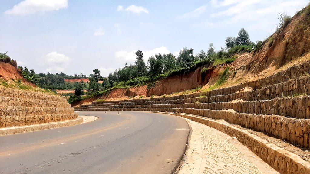 Rukungiri – Kihihi road