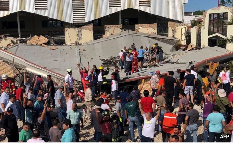 Tragedy Strikes as Church Roof Collapses in Mexico