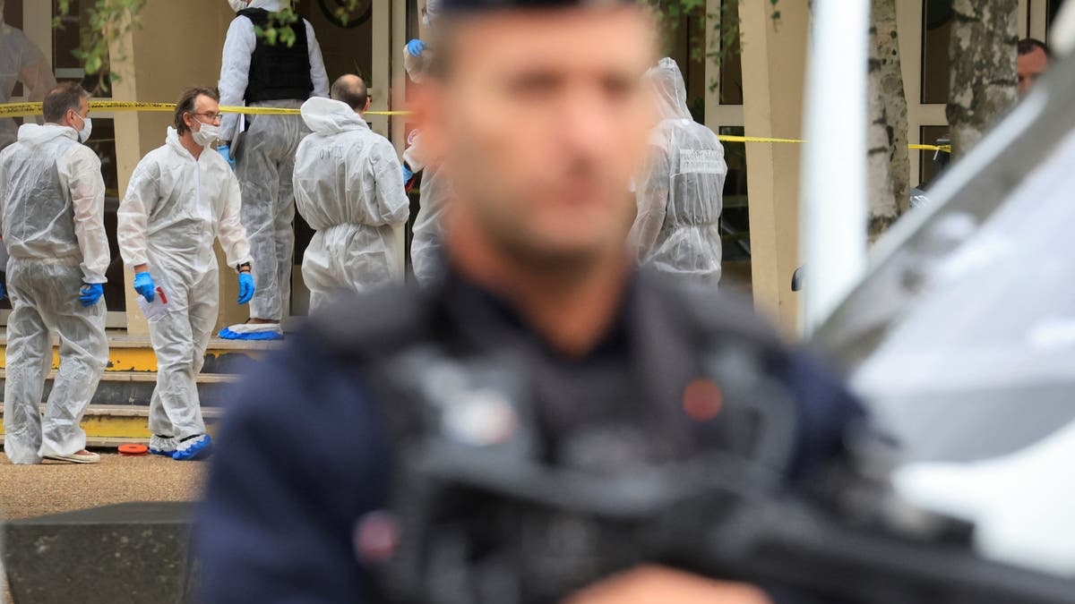 france deploys 7000 soldiers in response to fatal teacher stabbing
