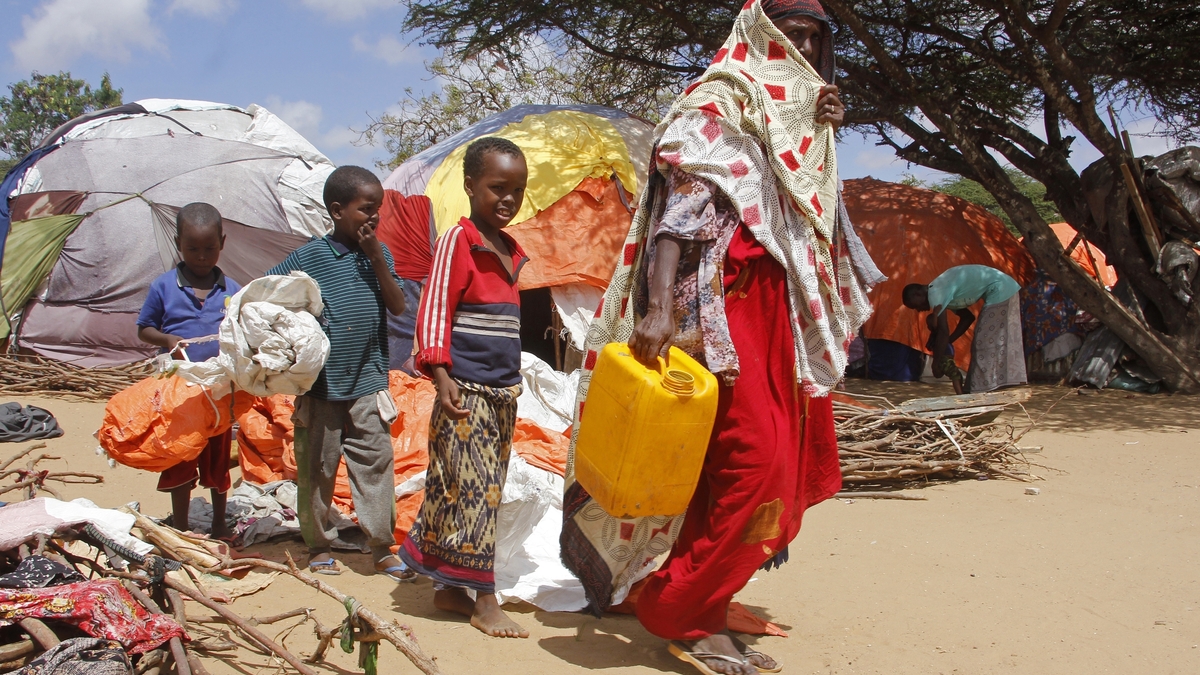 two held for smuggling 8 sudanese into uganda