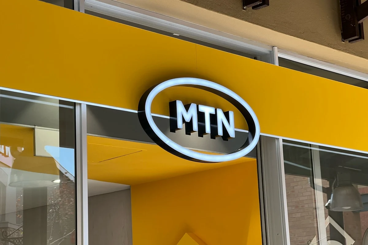 MTN new logo on storefront in Irene