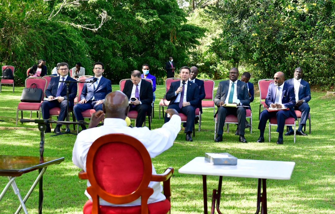 museveni meets azerbaijani delegation for nam summit discussions