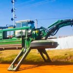 unra begins clearing floating vegetation at pakwach bridge