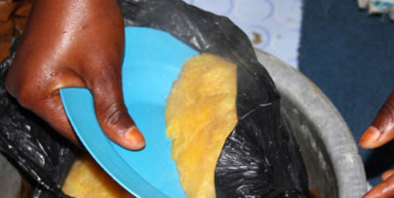Avoid polythene bag use while cooking