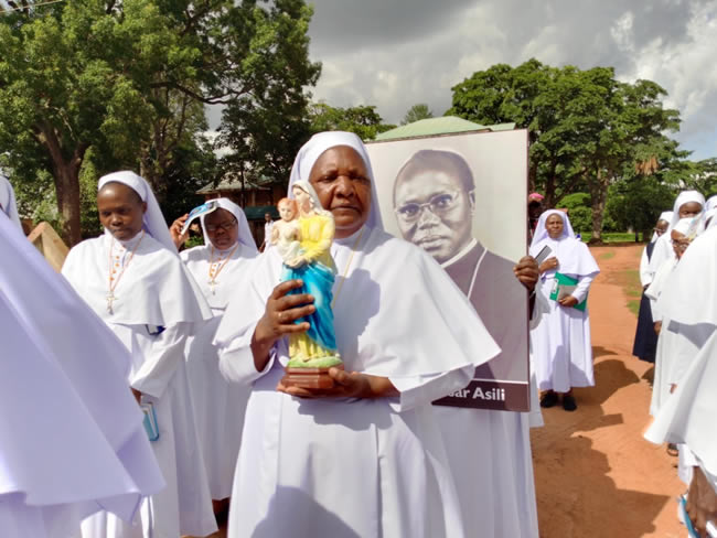 missionary sisters of mary mother of the church msmmc welcomes ten new members into sisterhood