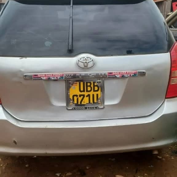 police flying squad cracks down on car thieves recovers stolen vehicles