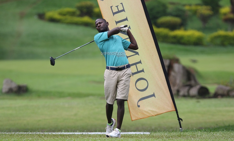 ugandan golfer godfrey nsubuga secures four year scholarship in the us