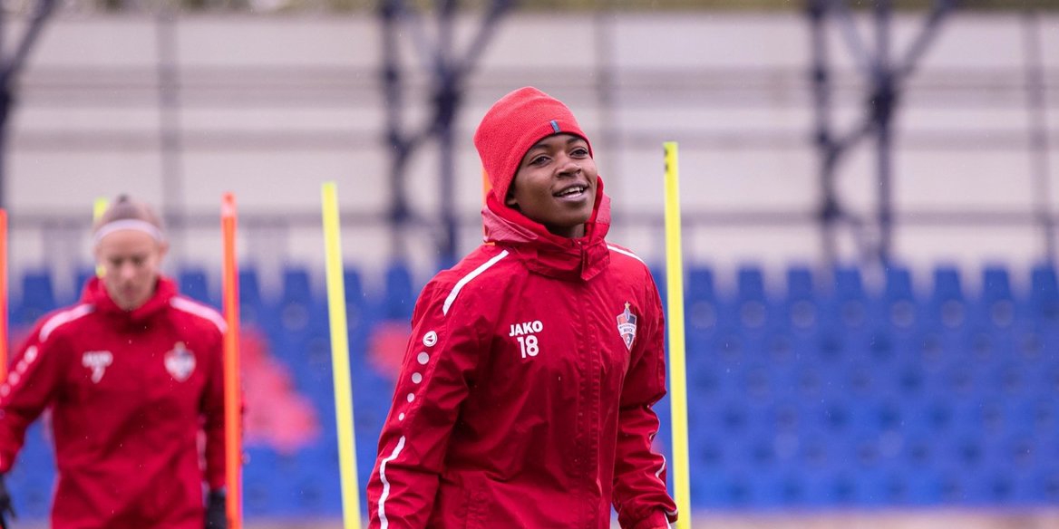 ugandan midfielder joan nabirye joins russian women super leagues spartak moscow