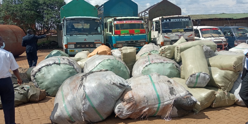 ura recovers ugx 9 billion from seized smuggled goods at busia border