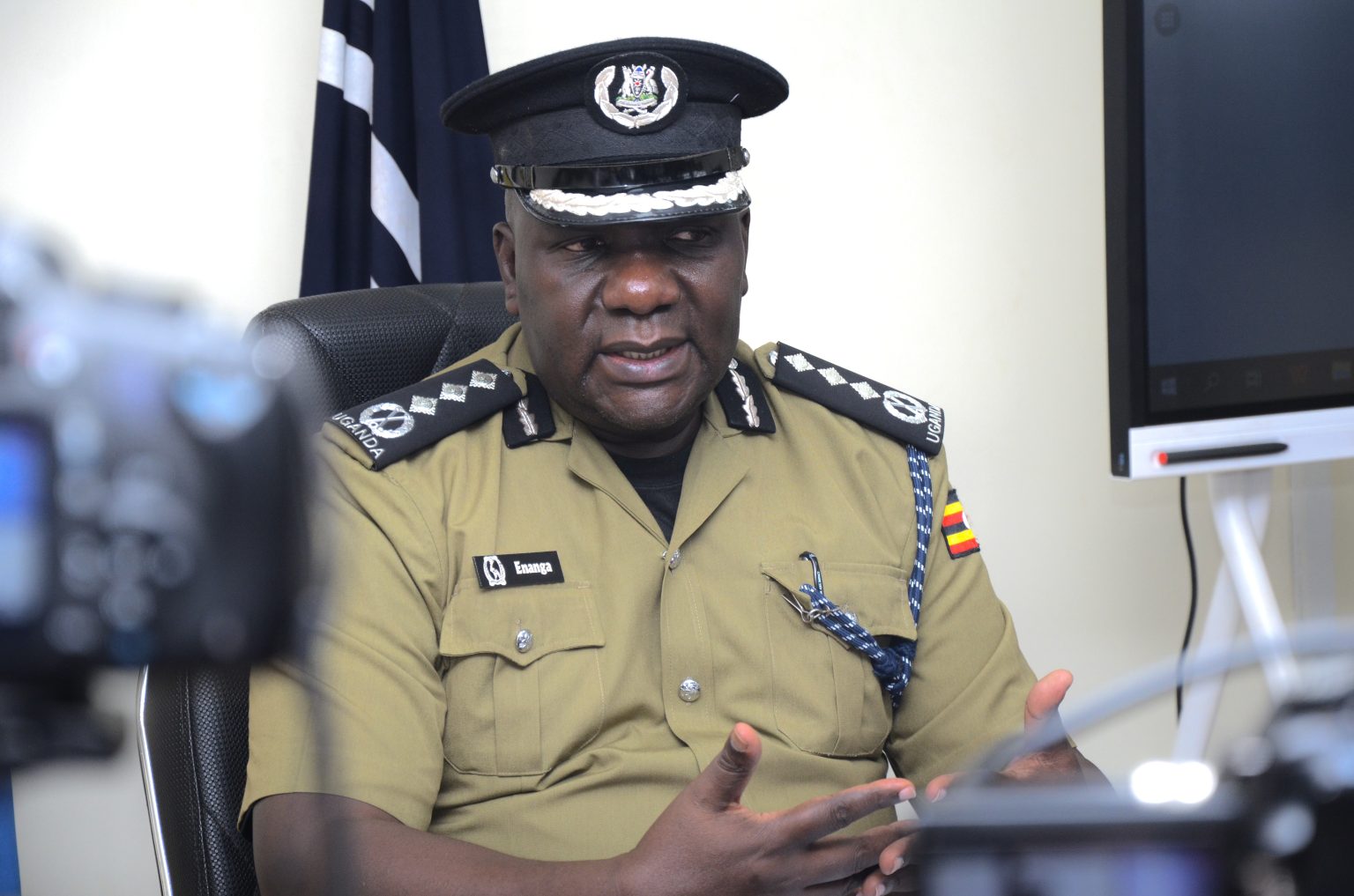 Police Demands Withdrawal of Ad Featuring Traffic Officer Image