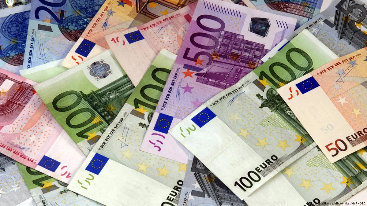 Ugandas cant exhange money in Europe