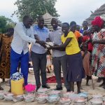 handing over the plates to group members (1)