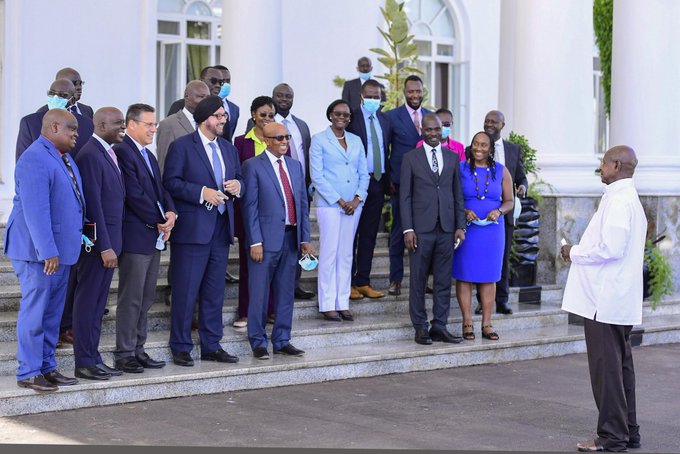 Boeing and Uganda Explore Aircraft Fleet Growth