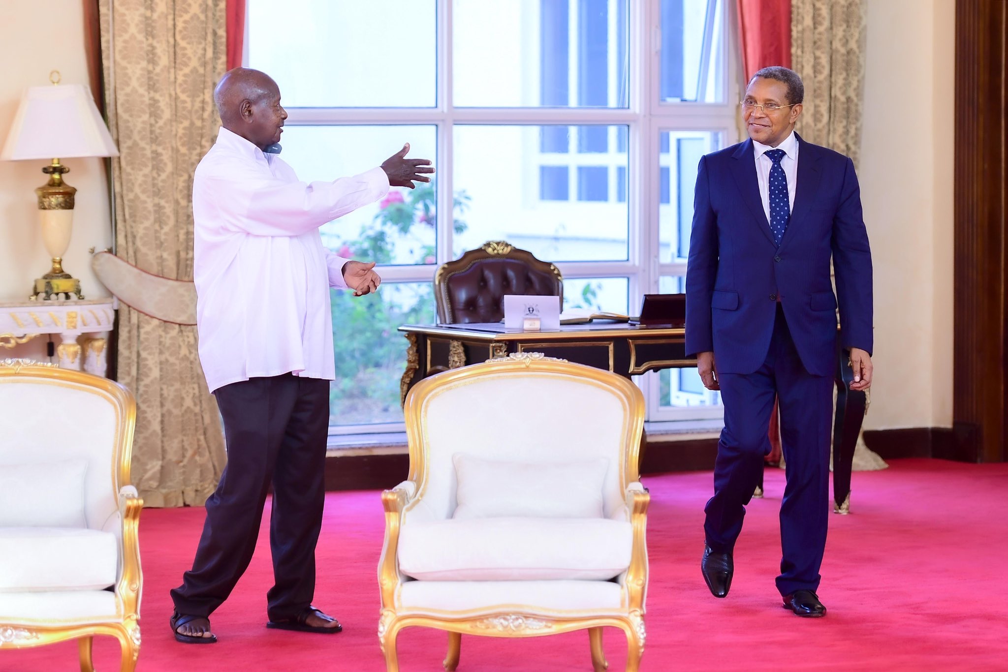 Museveni and Kikwete Discuss East Africa