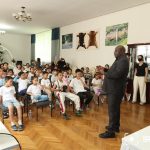 Chinese Students Discover Ugandan Culture