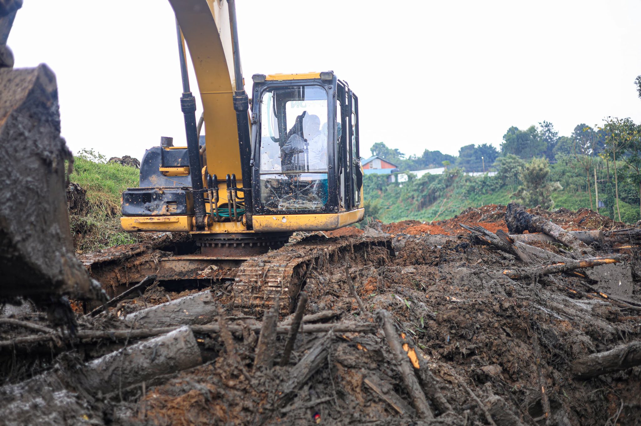 Kiteezi Landfill Collapse Claims 17 Lives, Displaces Thousands
