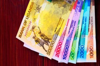 The Uganda shilling is expected to trade within the range of 3700 to 3790 throughout the week.