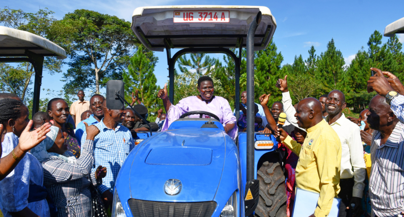 Government Partners with Luweero Coffee Farmers
