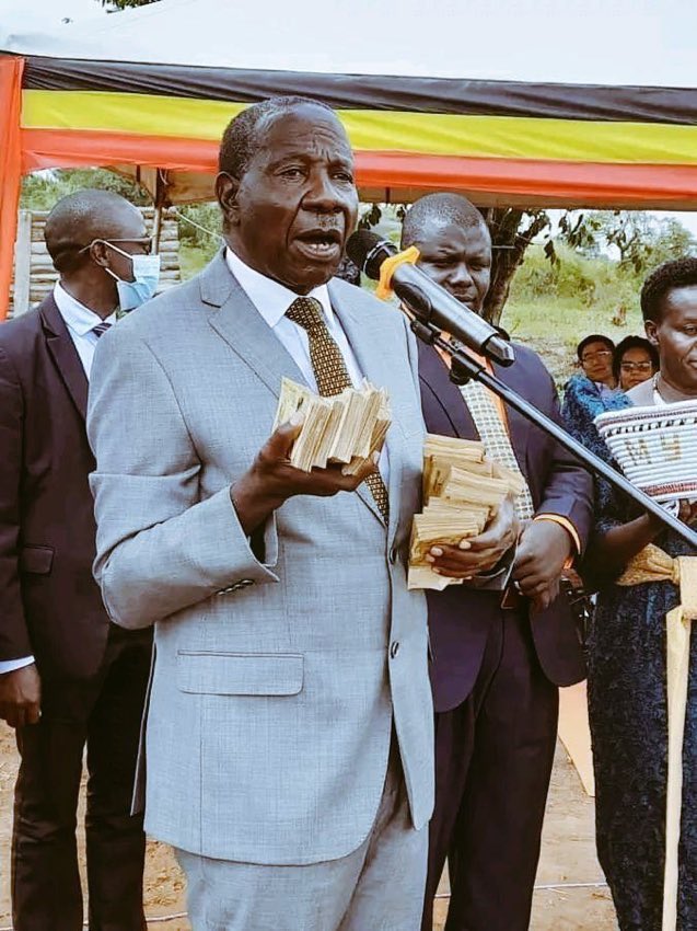 MPs Demand Answers on Unauthorized UGX 11.6 Billion URA Bonus Payment