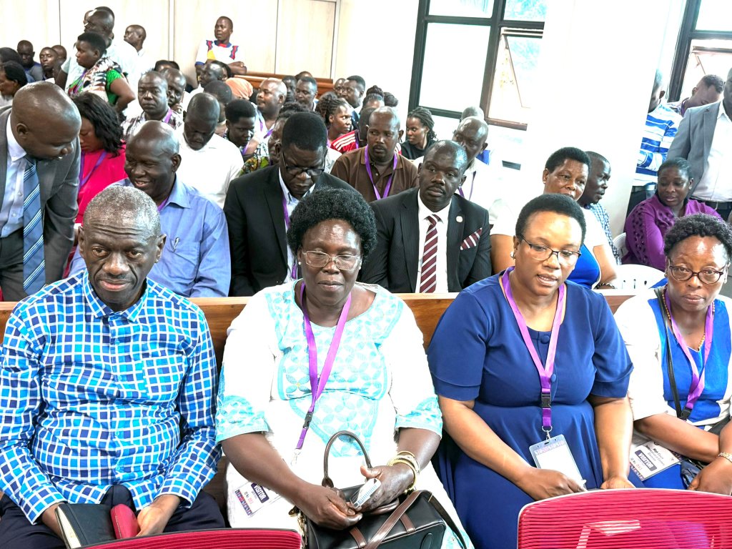 Besigye Questions Uganda’s Ability to Fund Salaries Without Debt