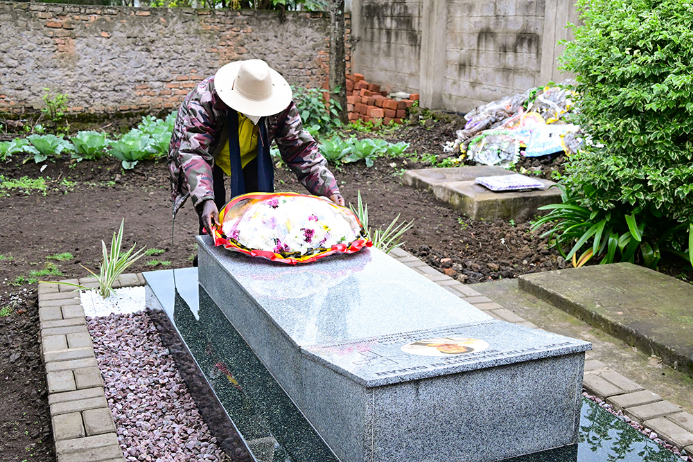 President Museveni visited Kisoro to pay his respects to the late Sarah Nyirabashitsi Mateke, former Minister of State for Defence and Woman MP for Kisoro, who passed away in September 2024.