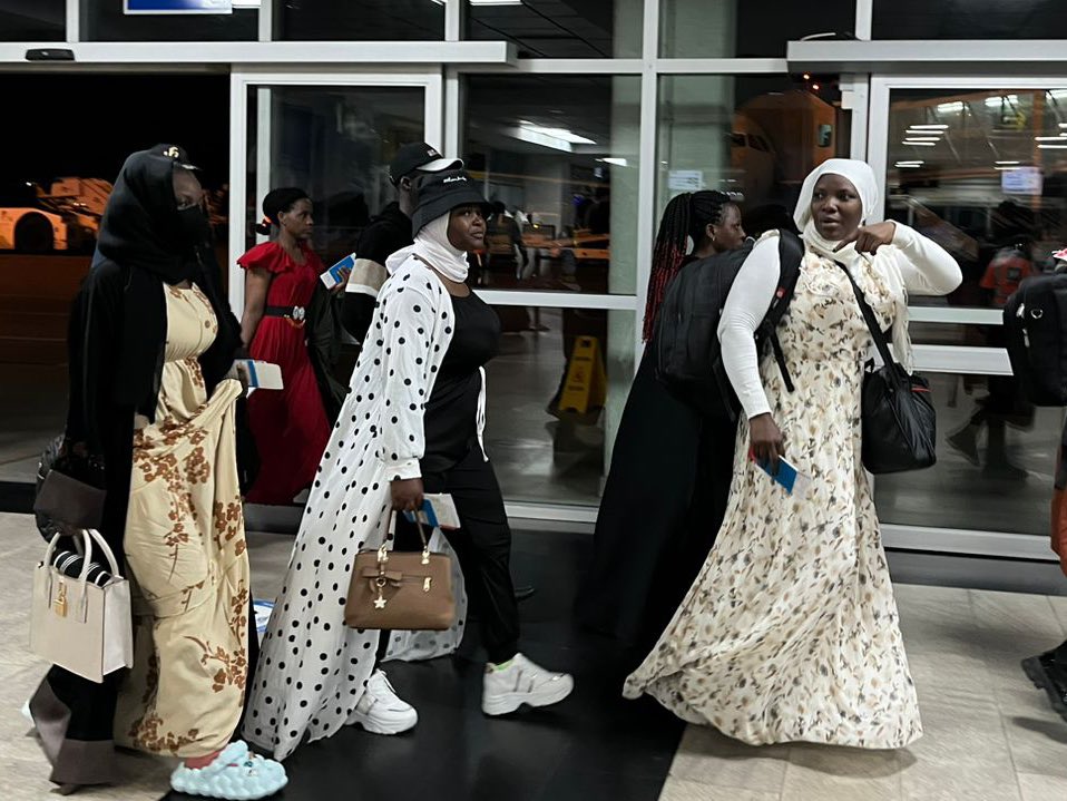 African workers’ experiences in Saudi Arabia are marked by unsafe working conditions, withheld wages, and abusive treatment. Many find themselves detained in overcrowded, unsanitary facilities despite having proper legal documentation, accused of vague visa violations.